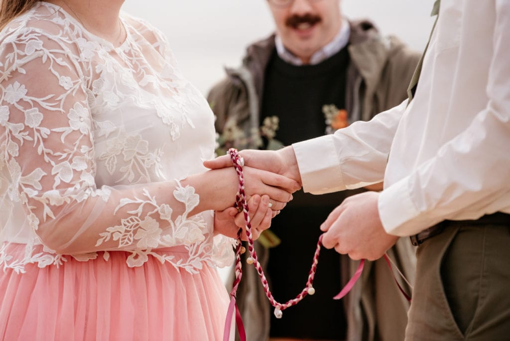 Elopement vs Wedding: 8 Differences You Should Know 